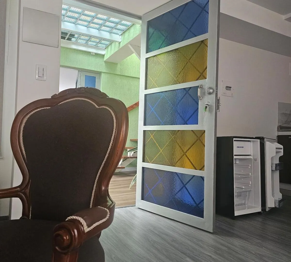 Apartamento Multicolor Clinica Meredi Bogotá